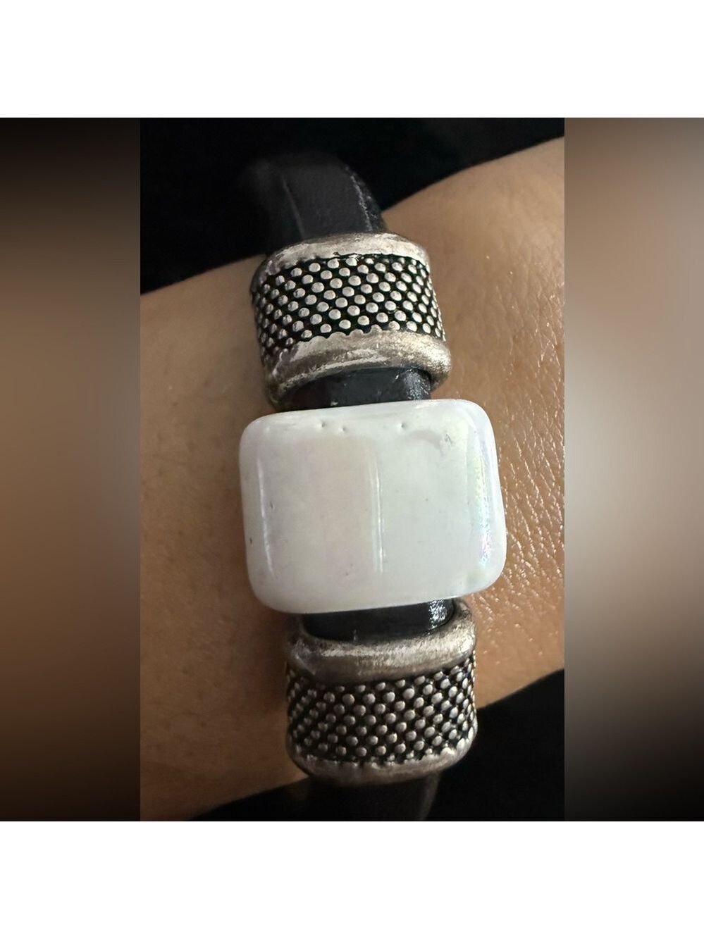 Regaliz Licorice Leather Cord Bracelet Silver Beads Mother of Pearl Center